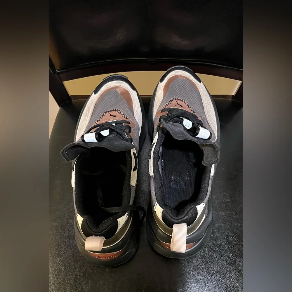 Puma Rise Gym Shoes - Picture 7 of 11